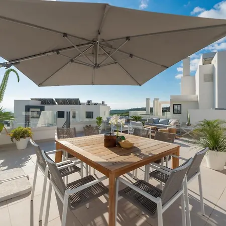 Hermoso Penthouse Anne E Manu