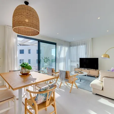 Hermoso Penthouse Anne E Manu Apartment Estepona